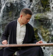 振声琴坊创始人吴健