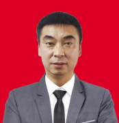 辽宁海城东晟婚典文化传媒总经理、析木东晟榆树纯粮白酒专卖店总经理莫维东