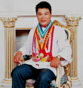 中国烹饪大师、中国餐饮领军人、广西华锋餐饮管理有限公司董事长梁志锋